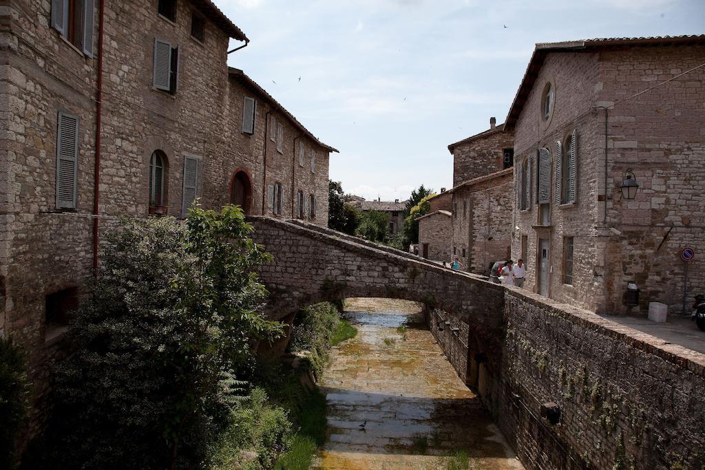 Hotel Tre Ceri Gubbio Exterior photo