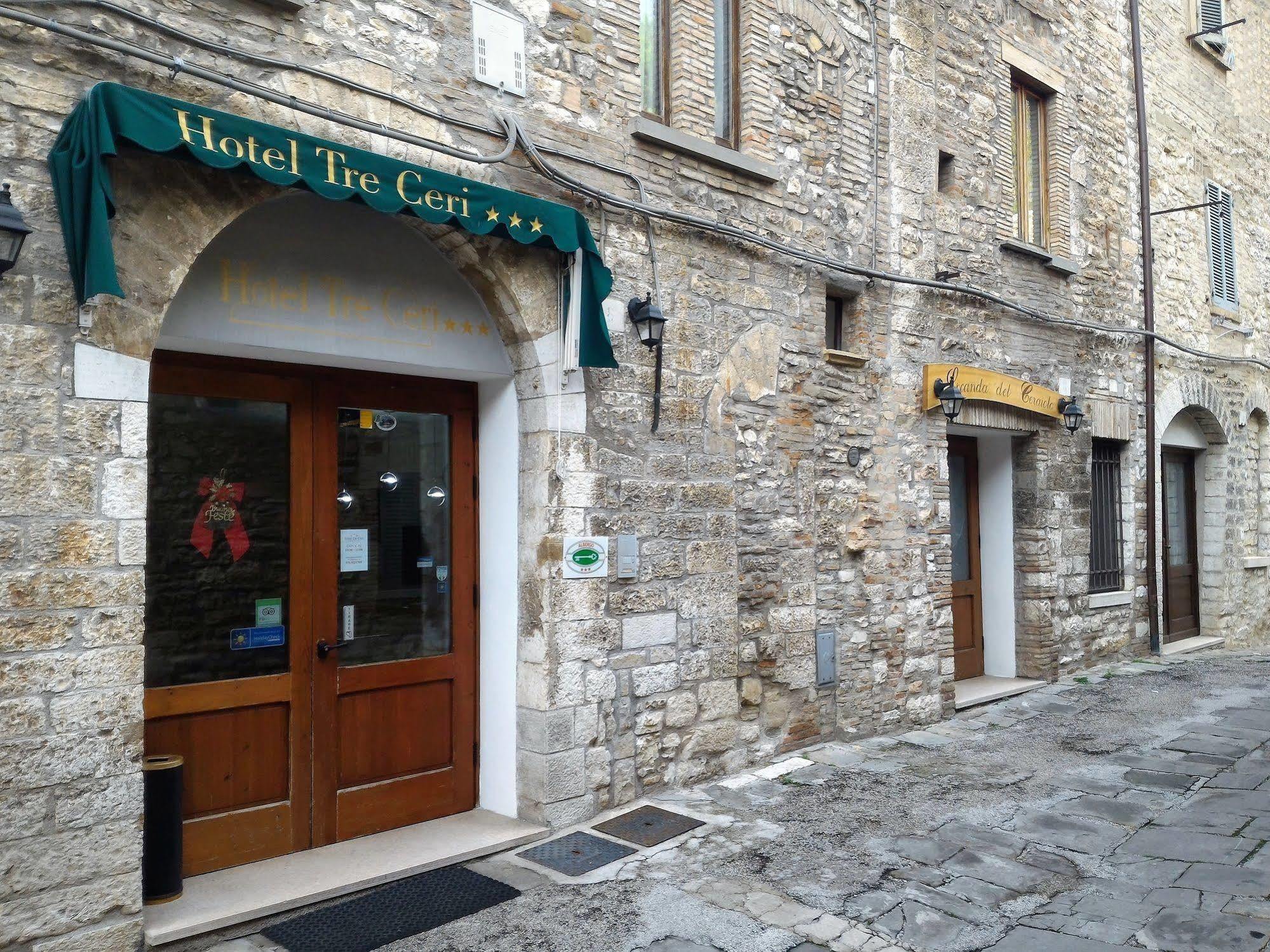 Hotel Tre Ceri Gubbio Exterior photo